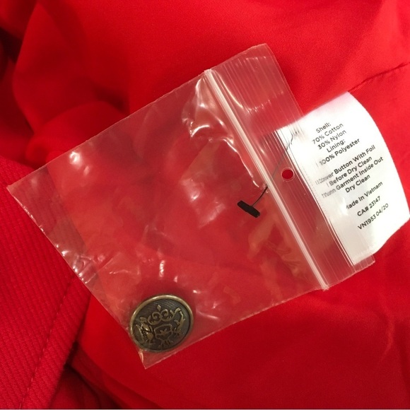 Talbots Red Jacket Military Style Cotton Blend Crest Buttons Twill size 6P - Picture 6 of 6